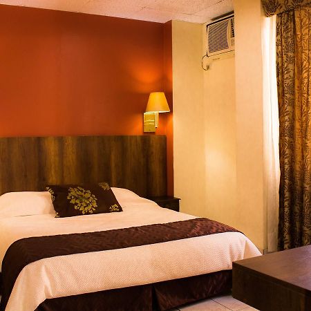 Hotel Doral 瓜亚基尔 外观 照片
