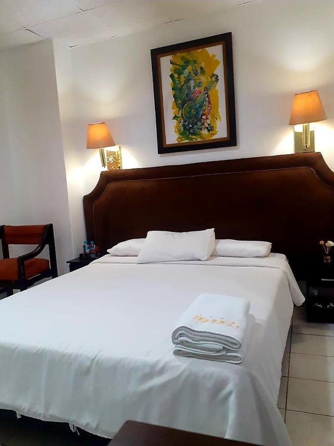 Hotel Doral 瓜亚基尔 外观 照片